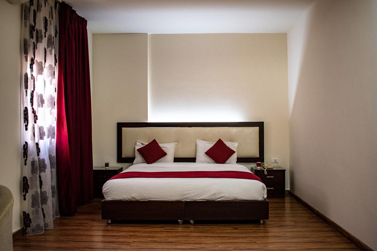 Al Murjan Palace Hotel Jounieh Buitenkant foto