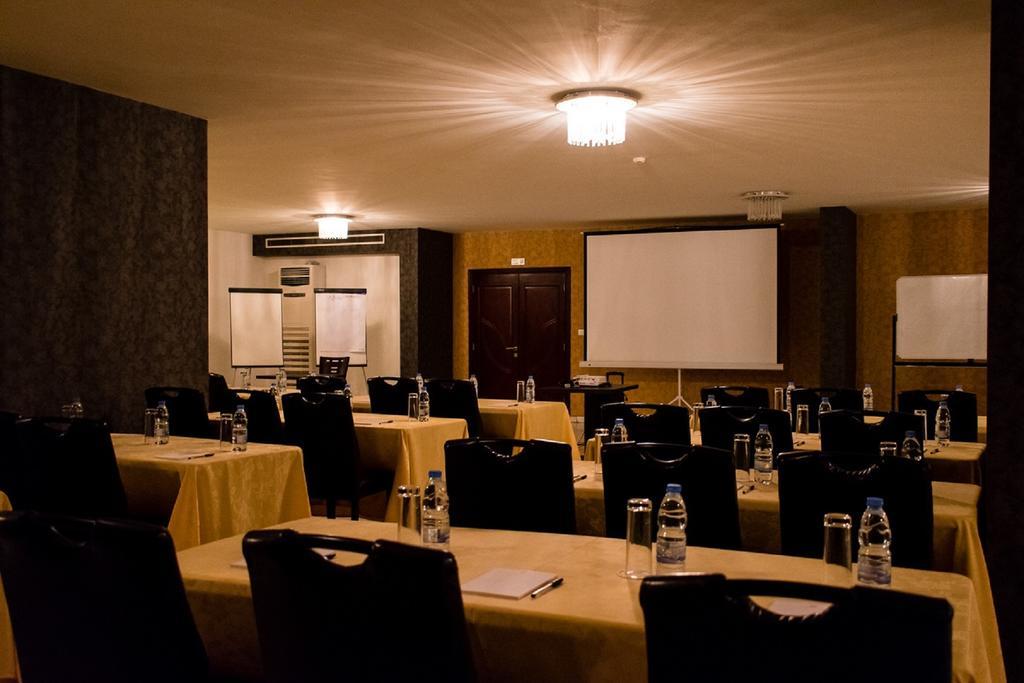 Al Murjan Palace Hotel Jounieh Buitenkant foto