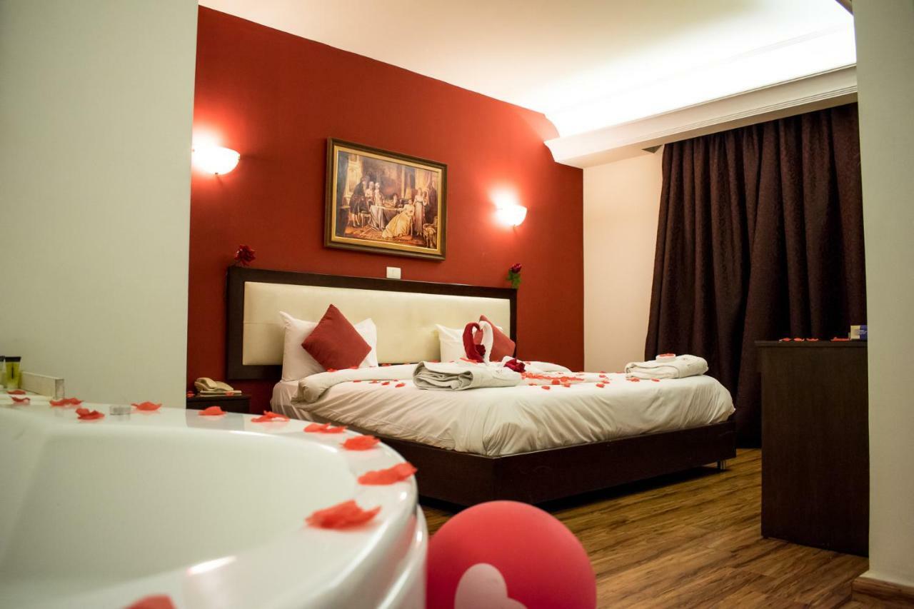 Al Murjan Palace Hotel Jounieh Buitenkant foto